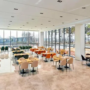 Ibis Styles Ambassador Airport T2 **** Inczhon