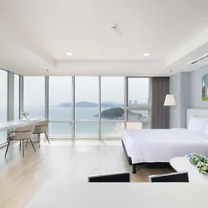 haeundae-seacloud-residence.hotelsinbusan.com/