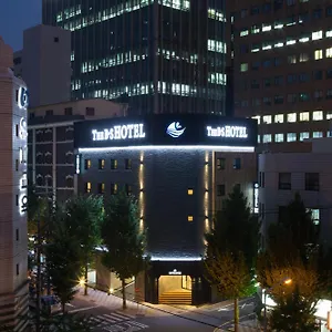 ホテル The Bs Station